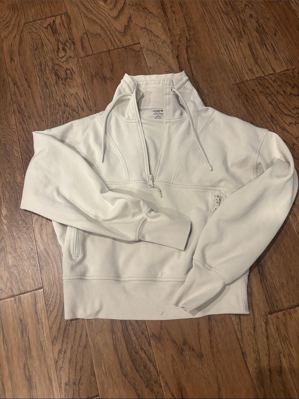 Old Navy Active pullover